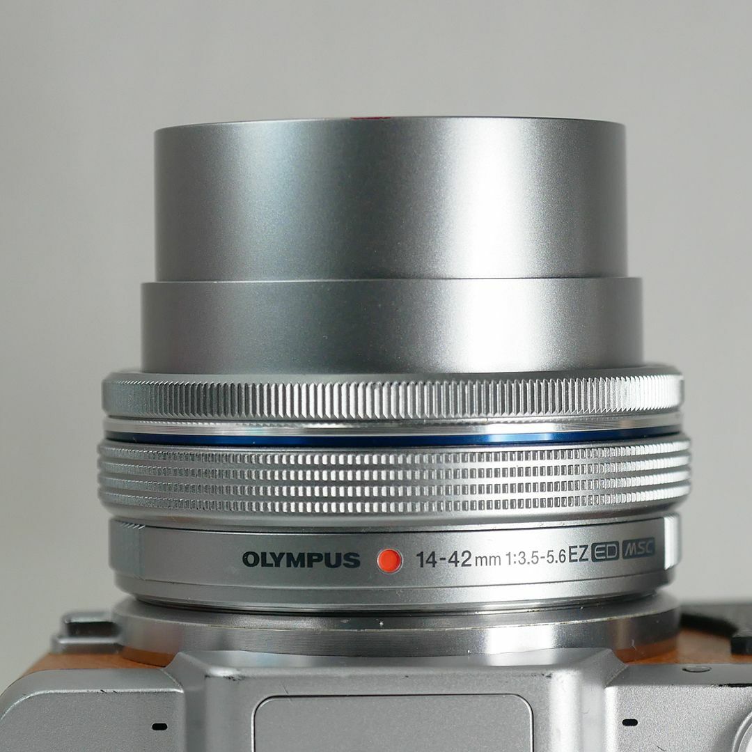 OLYMPUS 電動パンケーキレンズ M.ZUIKO 14-42mm シルバーの通販 by ...