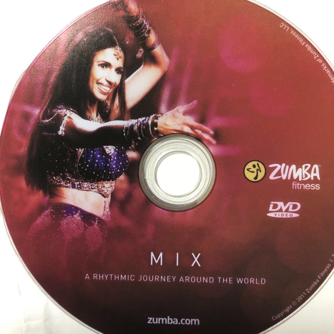 Zumba(ズンバ)のズンバ　mix  自宅練習用DVD エンタメ/ホビーのDVD/ブルーレイ(スポーツ/フィットネス)の商品写真