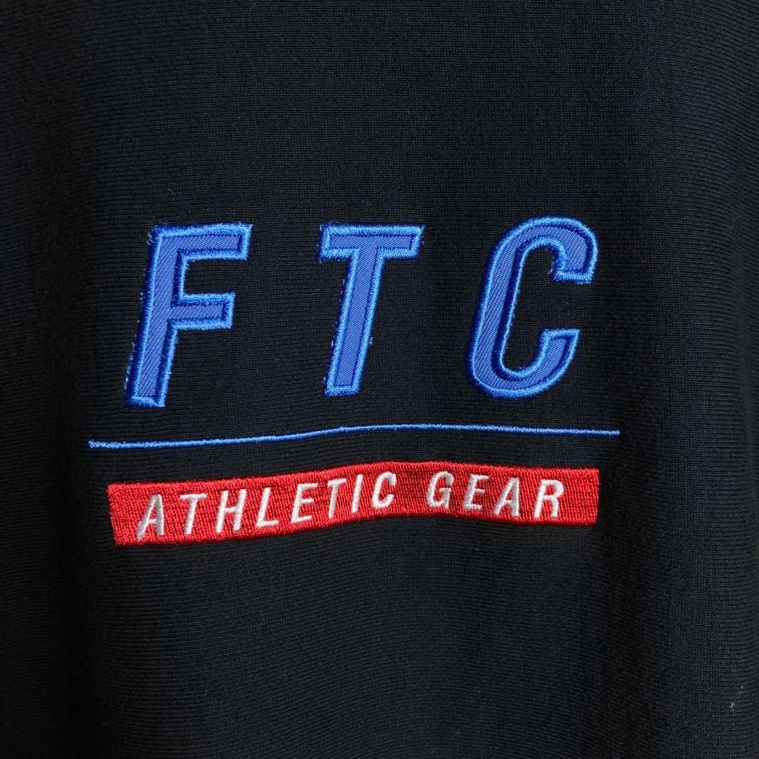 FTC - 【希少XLサイズ】FTC センター刺繍ロゴ入り人気カラーパーカー 