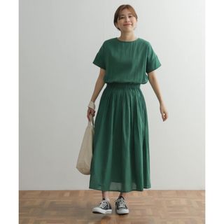 アーバンリサーチドアーズ(URBAN RESEARCH DOORS)の新品◎アーバンリサーチドアーズ◎コットンギャザーワンピース//GREEN(ロングワンピース/マキシワンピース)