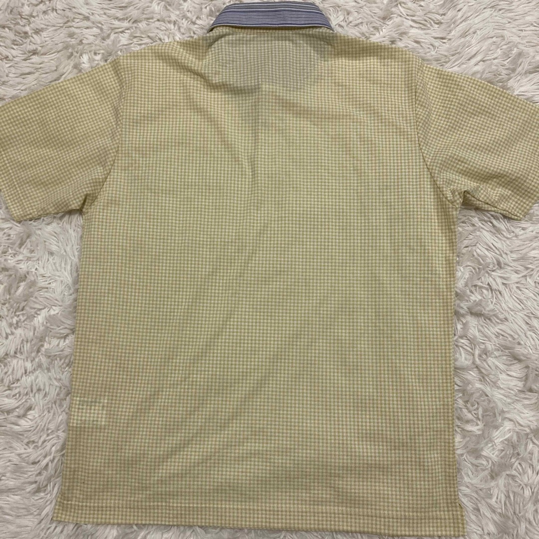 Crocodile(クロコダイル)のタグ付き未使用 CROCODILE ポロシャツ ギンガムチェック 淡いカラシ色 レディースのトップス(シャツ/ブラウス(半袖/袖なし))の商品写真