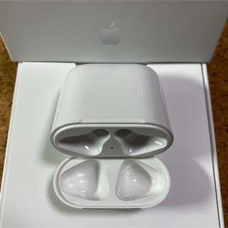 アップル(Apple)の◎充電ケースのみ◎　エアーポッズ　Apple純正品　AirPods(ヘッドフォン/イヤフォン)