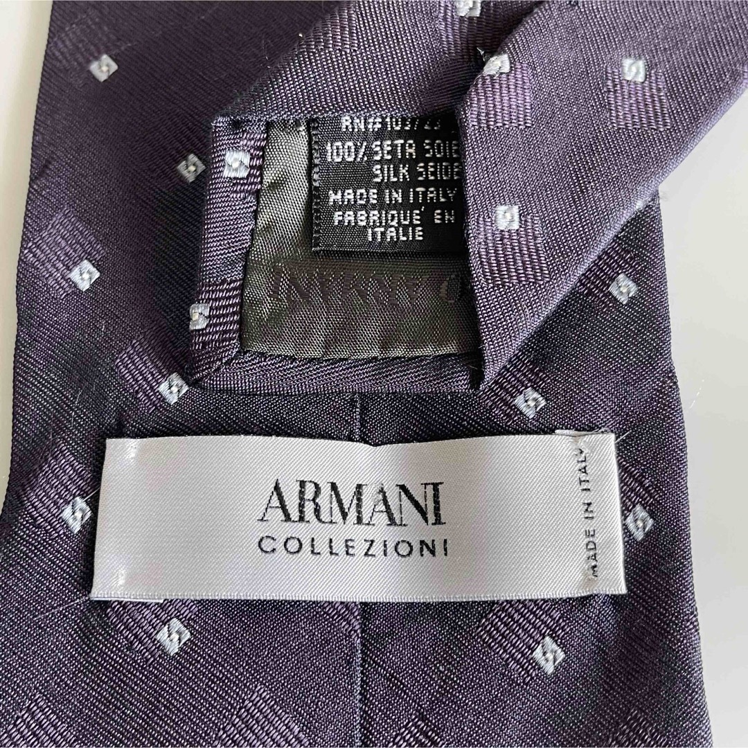 ARMANI COLLEZIONI(アルマーニ コレツィオーニ)のアルマーニコレツォーニ　ネクタイ  メンズのファッション小物(ネクタイ)の商品写真