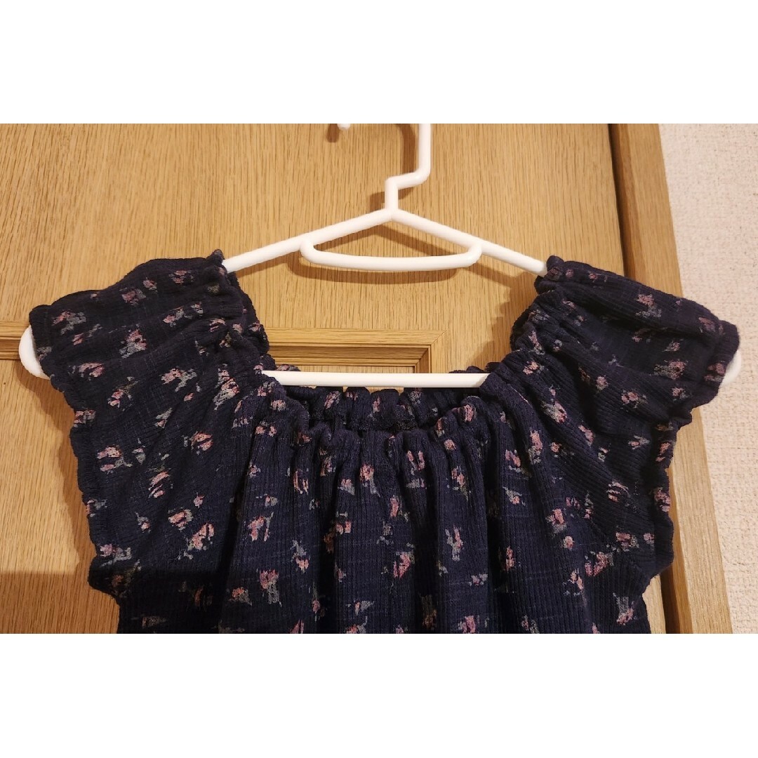 紺 花柄 ブラウス 子供 120cm キッズ/ベビー/マタニティのキッズ服女の子用(90cm~)(Tシャツ/カットソー)の商品写真