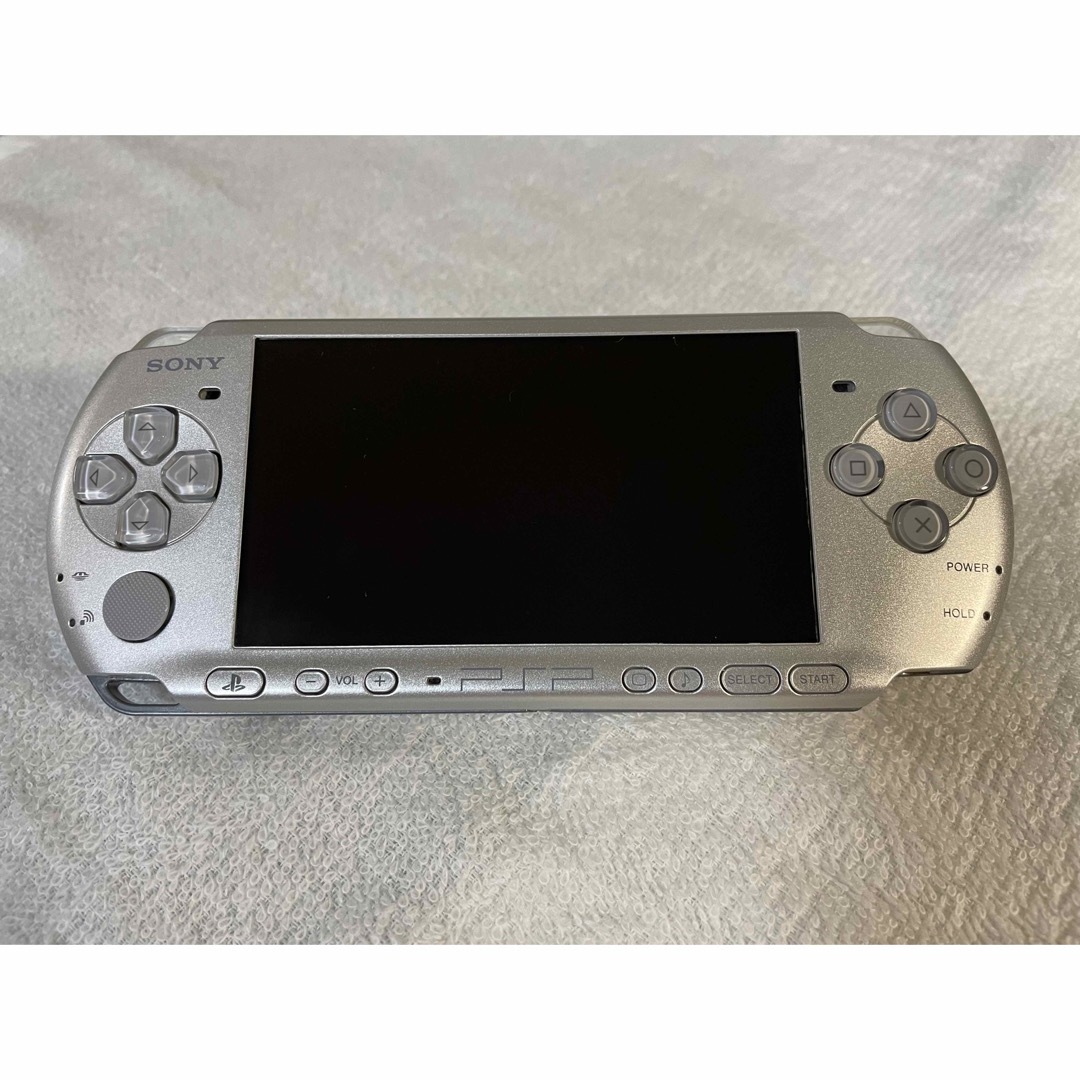 良品　PSP-3000  ミスティックシルバー