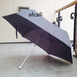 アルカリ(alcali)の【値下げ】alcali 折り畳み傘(傘)