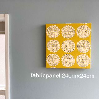 ファブリックパネル　フラワードット　イエロー　24cm(ウェルカムボード)