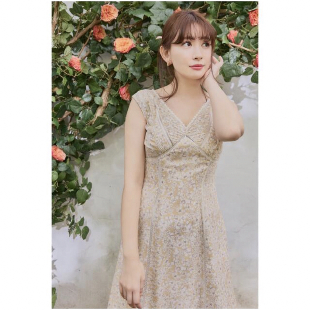 herlipto Lace Trimmed Floral Dressのサムネイル