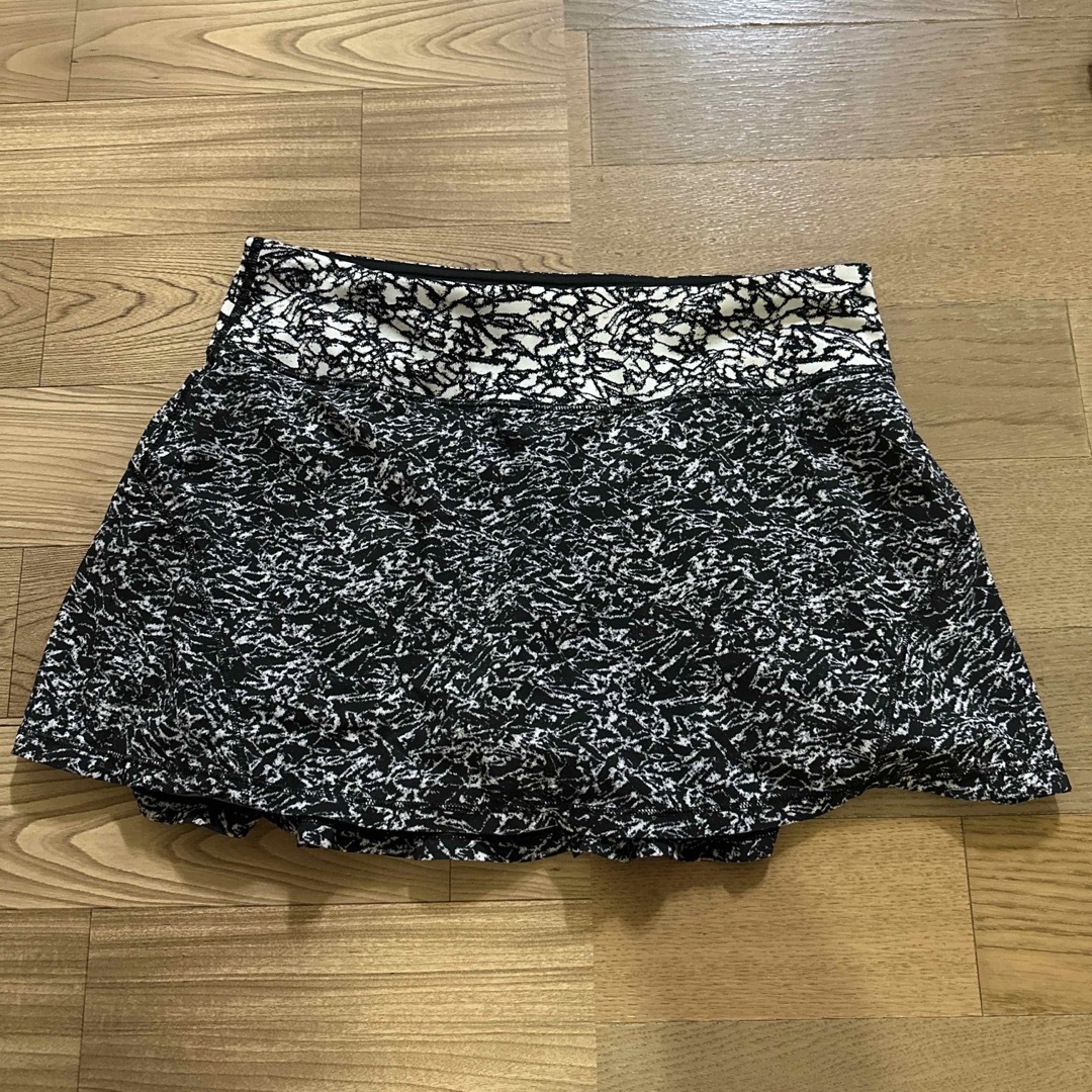 ルルレモン スコート 4 lululemon