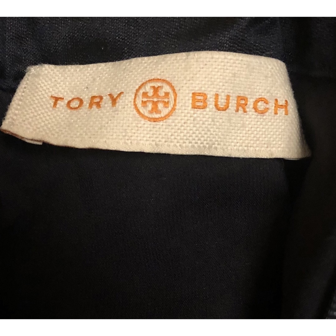 Tory Burch(トリーバーチ)の膝丈スカート　紺色シルク刺繍 レディースのスカート(ひざ丈スカート)の商品写真