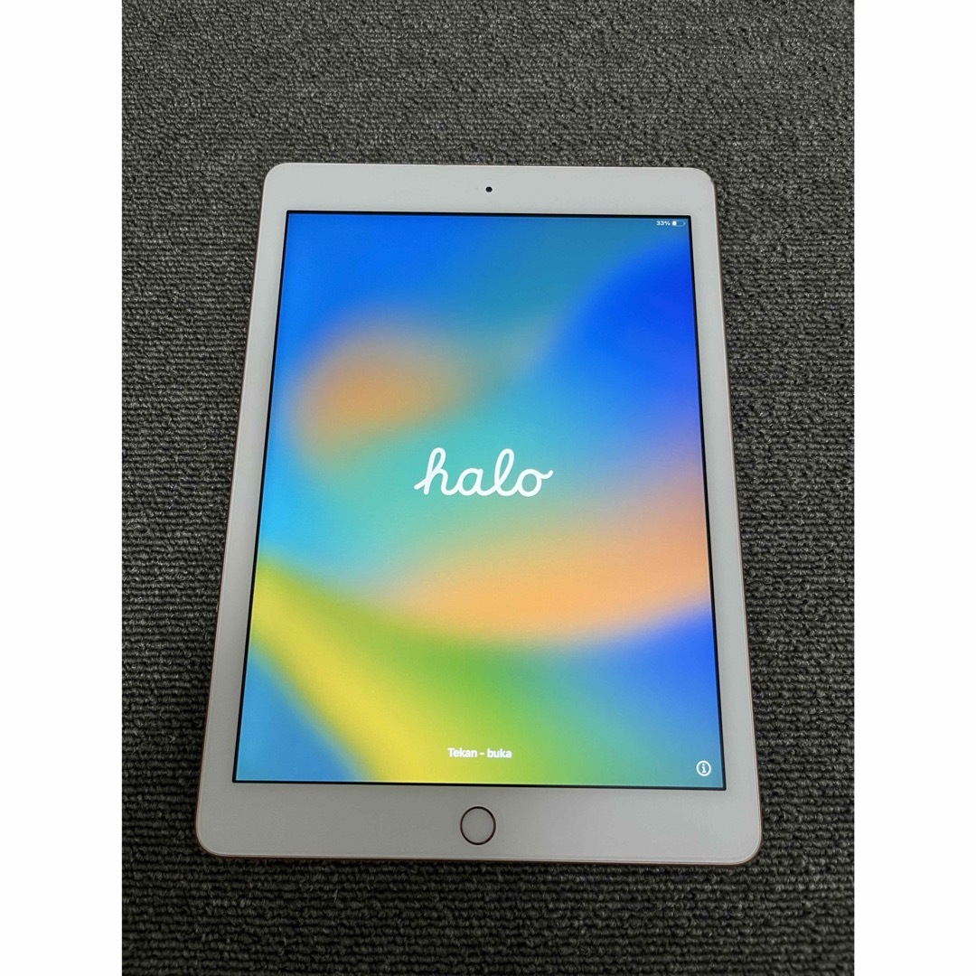 iPad - ipad 第6世代 Wi-Fiモデル ゴールド 128GB 本体のみの通販 by