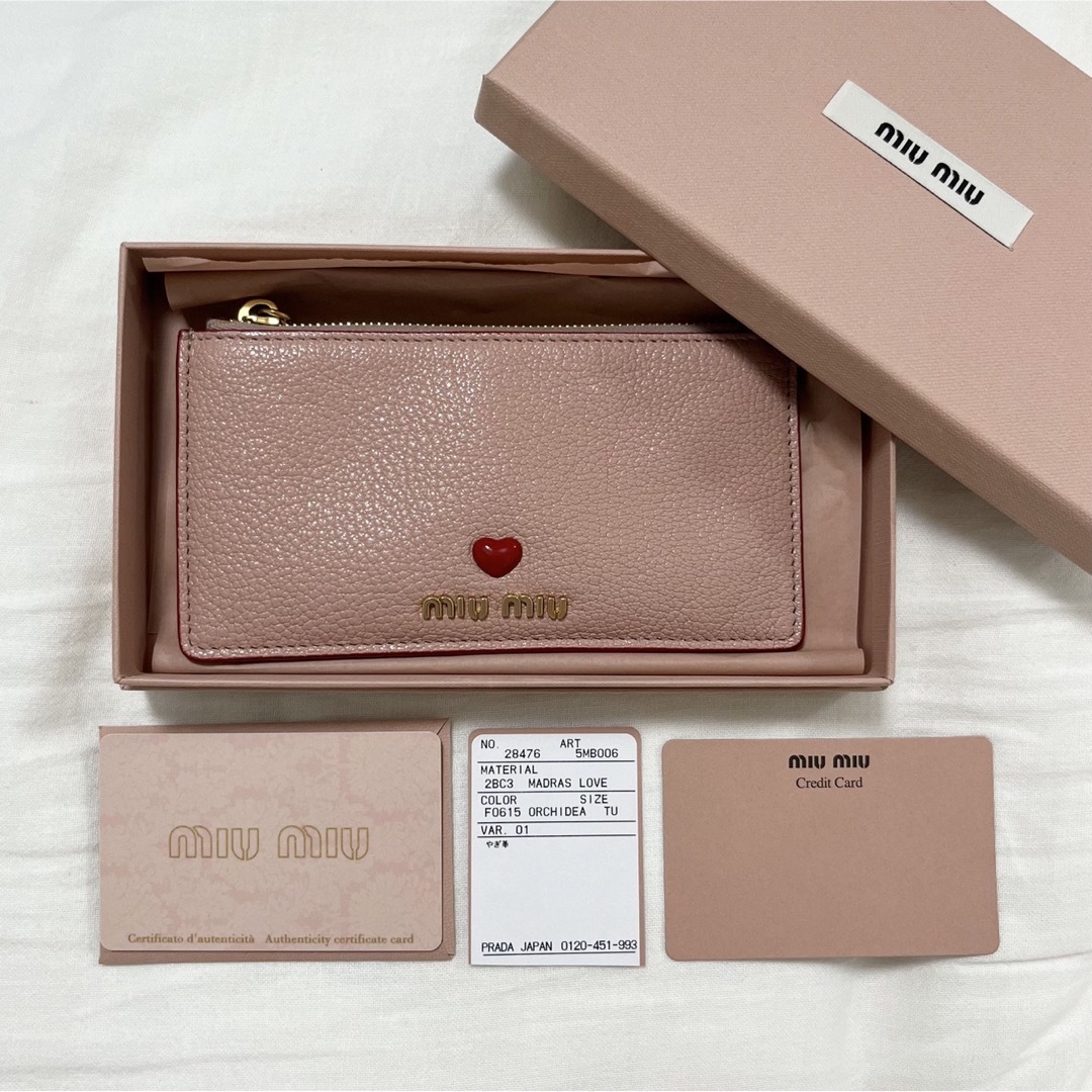MIU MIU - MIUMIU マドラス ラブ フラグメントケース カード MIU MIU - MIUMIU マドラス ラブ フラグメントケース カード