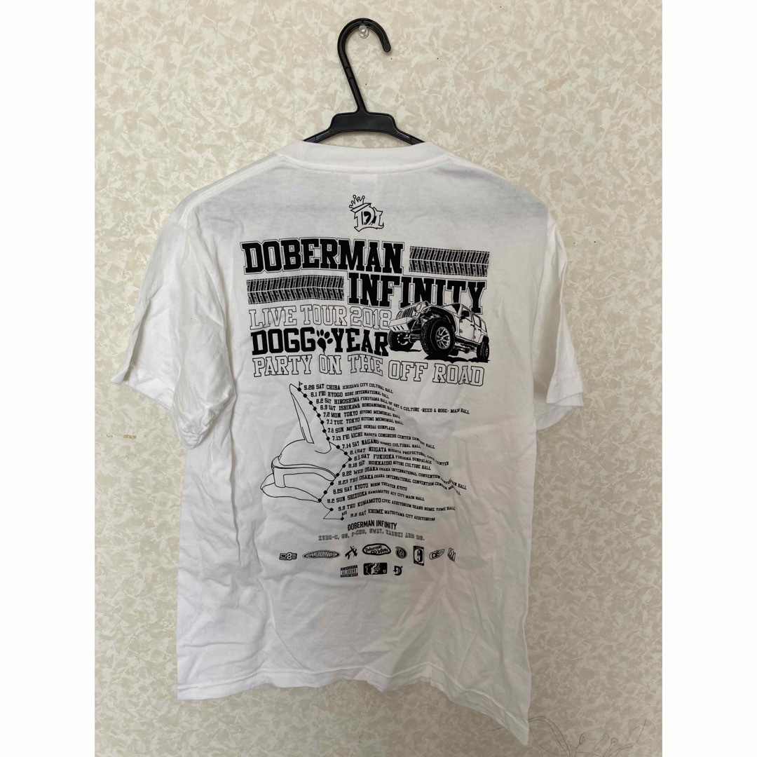 EXILE TRIBE(エグザイル トライブ)のDOBERMAN INFINITY Tシャツ エンタメ/ホビーのタレントグッズ(ミュージシャン)の商品写真