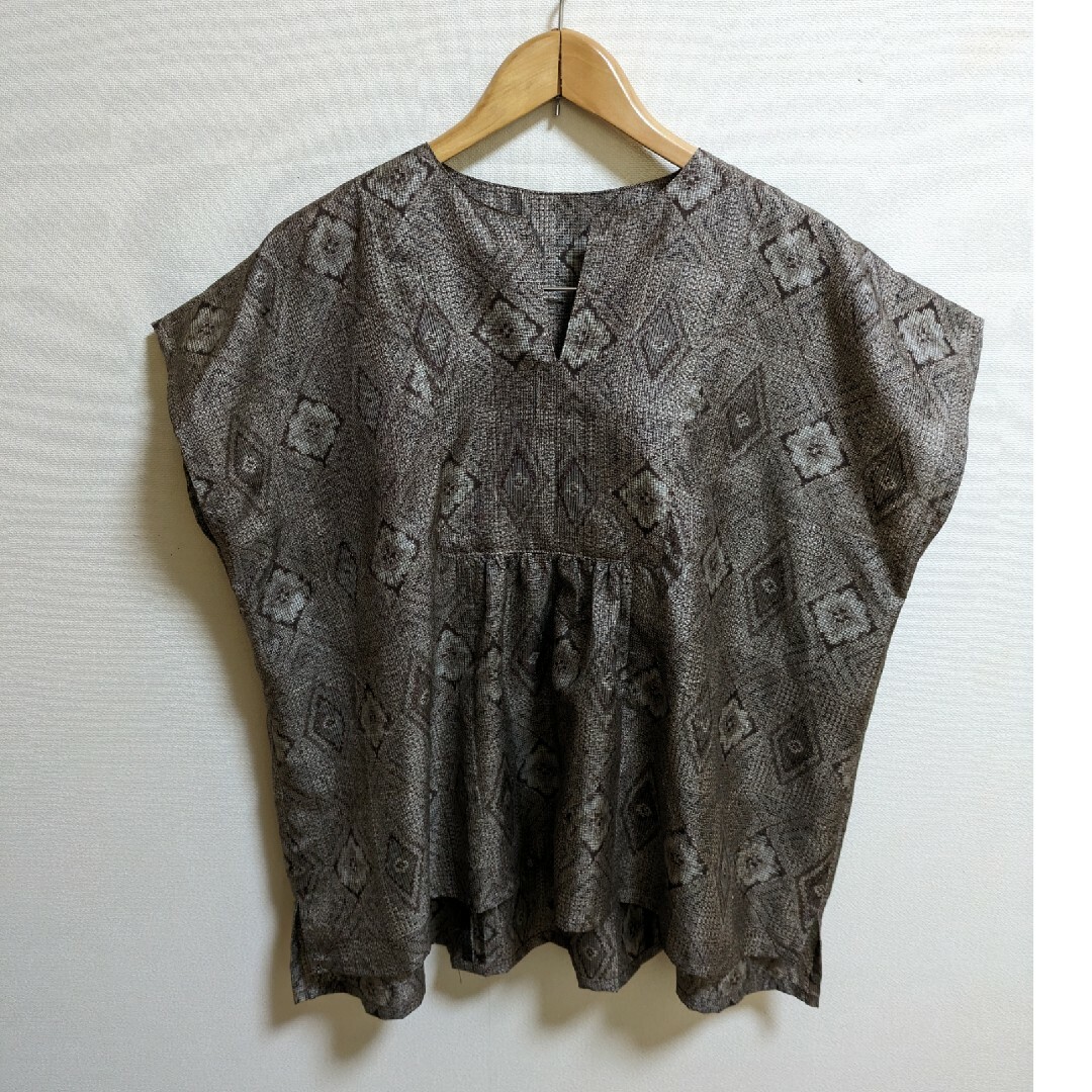 SOLD 着物リメイク ブラウス 大島紬 FREE SIZEの通販 by Yumi's SOLD 着物リメイク ブラウス 大島紬 FREE SIZEの通販 by Yumi's