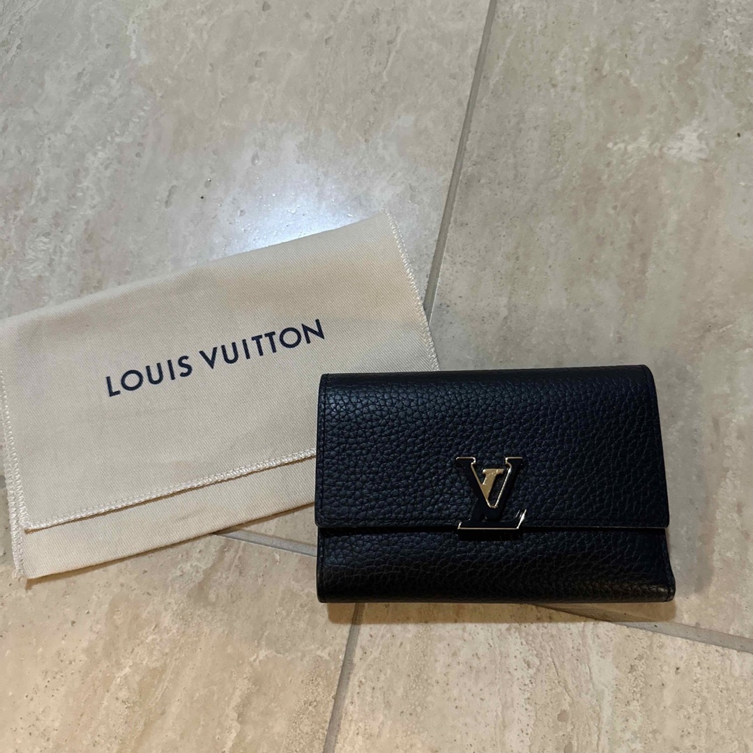 〈LOUIS VUITTON〉ポルトフォイユ・カプシーヌ コンパクト