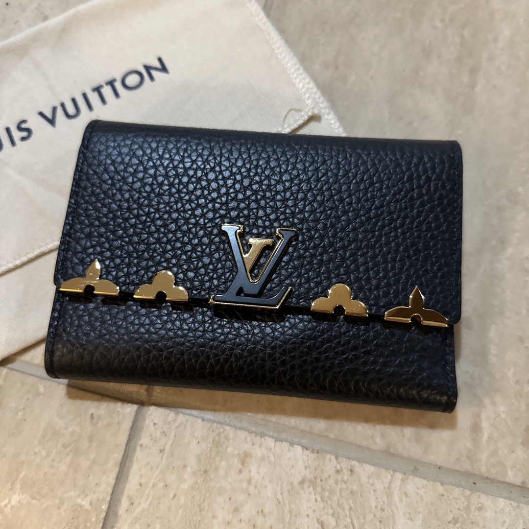 LOUIS VUITTON - LOUIS VUITTON/ポルトフォイユ・カプシーヌコンパクト