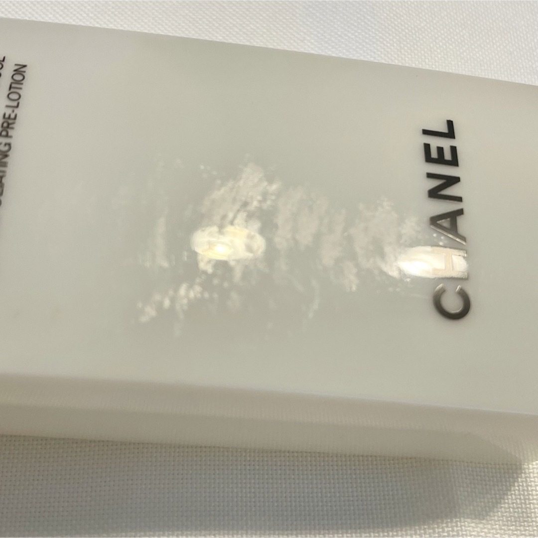 CHANEL(シャネル)のCHANEL ルブラン プレローション シャネル 化粧水 コスメ/美容のスキンケア/基礎化粧品(化粧水/ローション)の商品写真