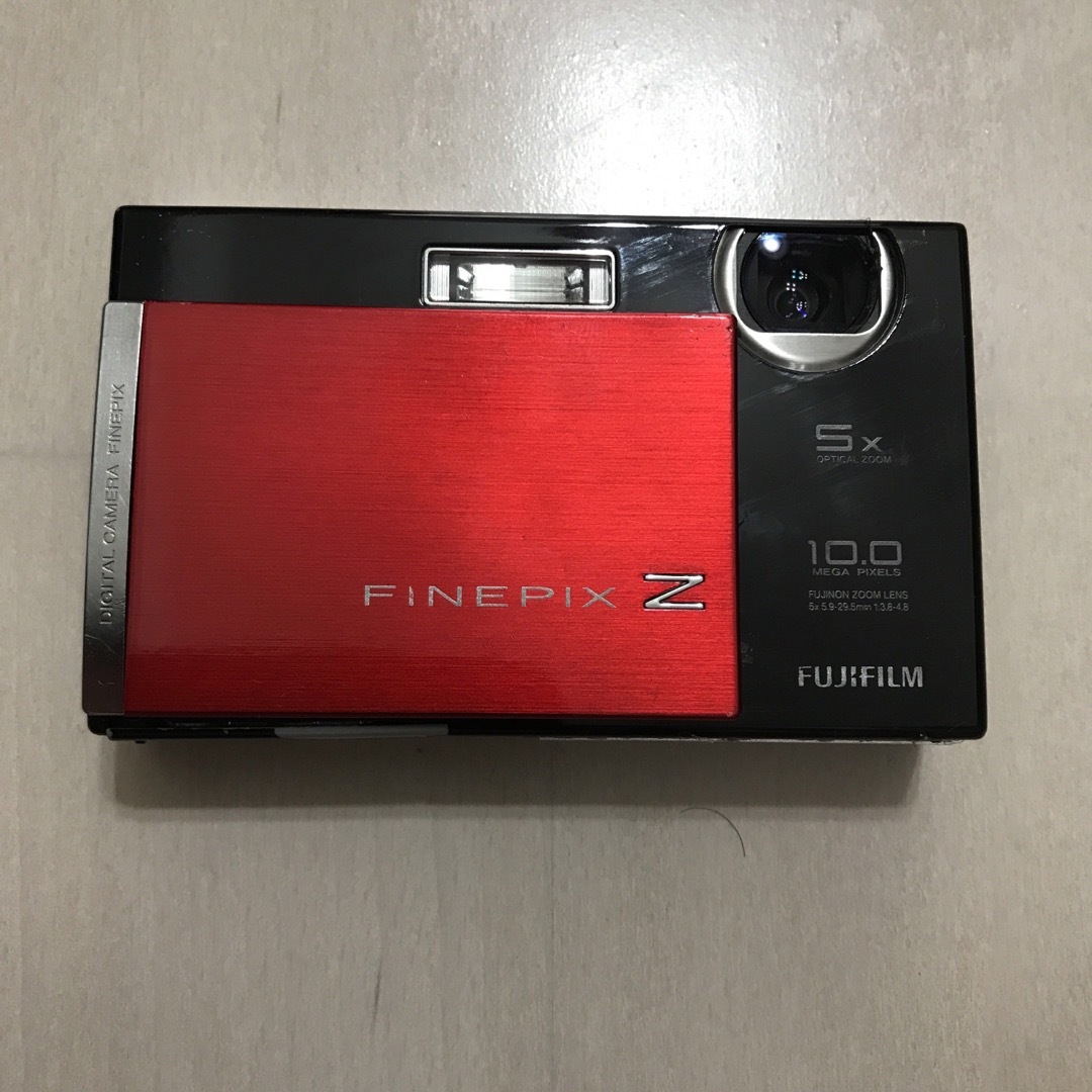 富士フイルム(フジフイルム)のFUJIFILM デジタルカメラ FinePix Z200FD スマホ/家電/カメラのカメラ(コンパクトデジタルカメラ)の商品写真