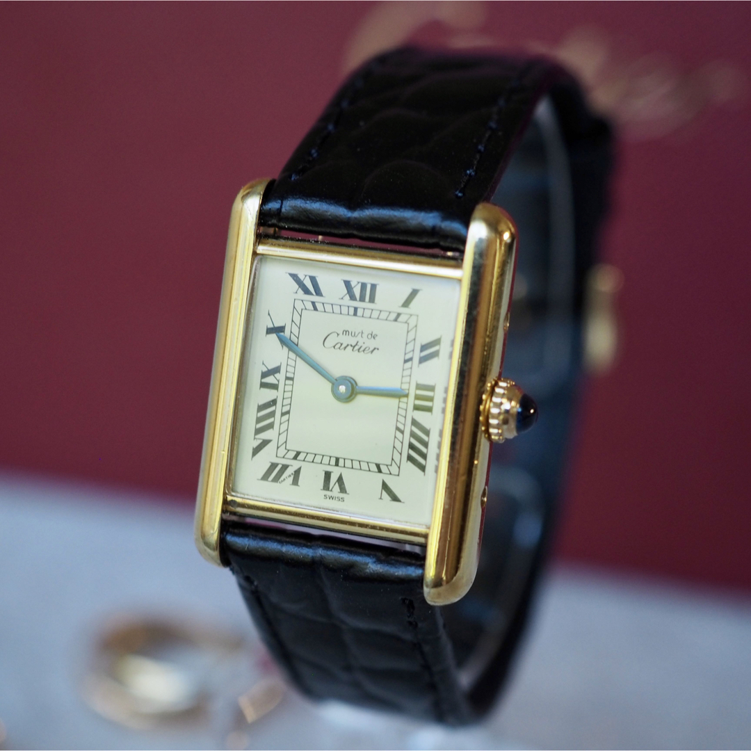 Cartier(カルティエ)のOH済・美品✨ Cartier カルティエ マストタンク アイボリー ローマン レディースのファッション小物(腕時計)の商品写真