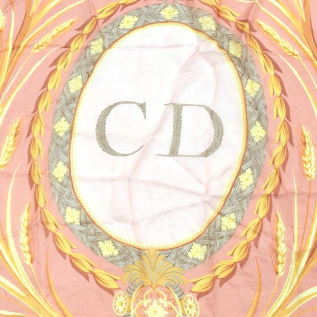 Christian Dior(クリスチャンディオール)のディオール■ロゴ入り　CDロゴ大判シルクスカーフ　ピンク系　ヴィンテージ レディースのファッション小物(バンダナ/スカーフ)の商品写真
