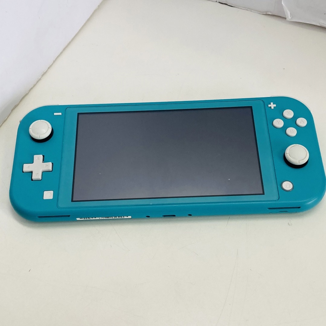 エンタメ/ホビーNintendo Switch Lite 本体 コーラル