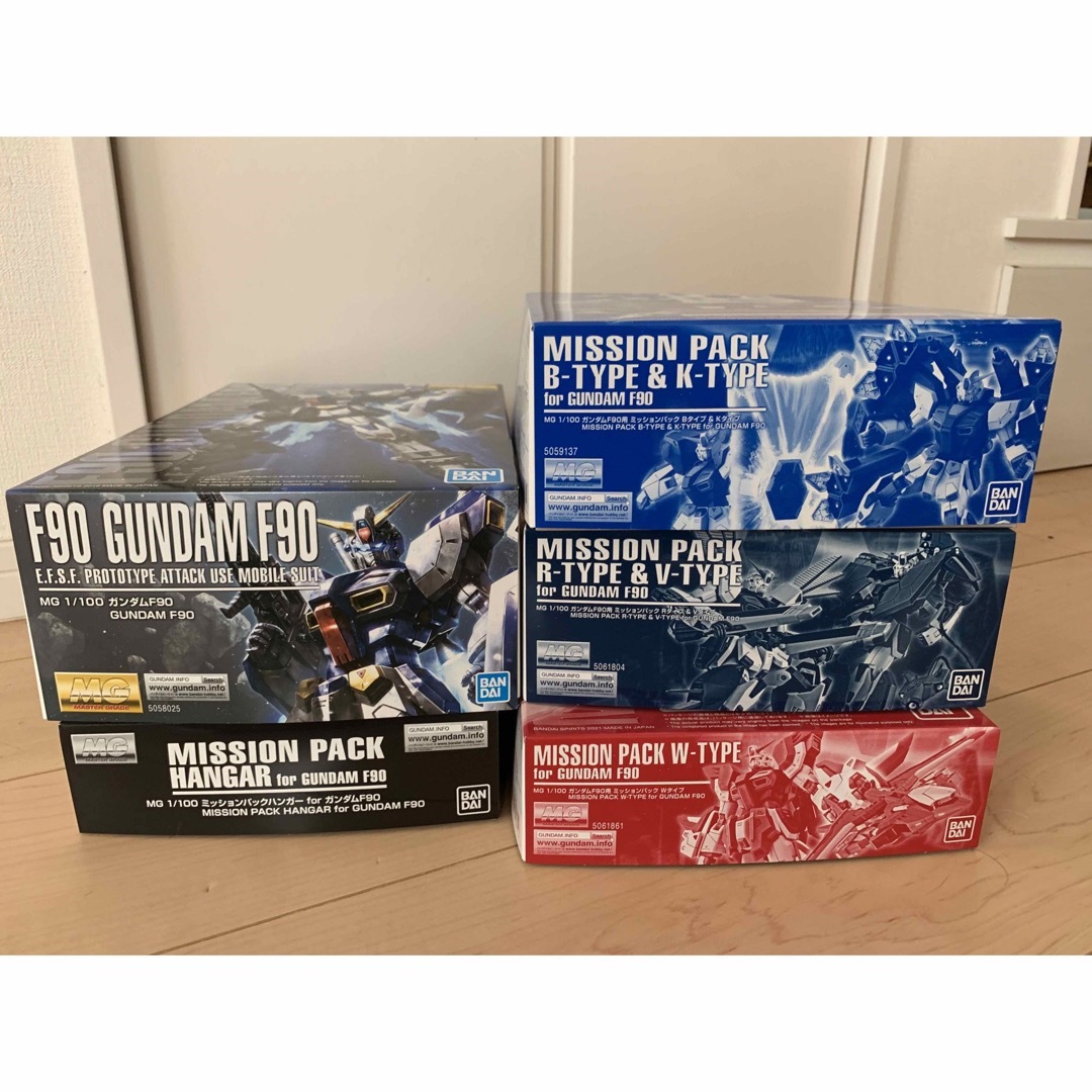 MGガンダムF90 ミッションパック×3 ミッションパックハンガーセット-