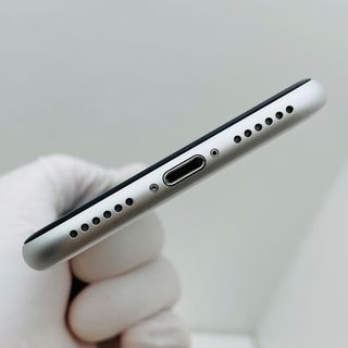 iPhone SE第2世代 256GB SIM フリー21646