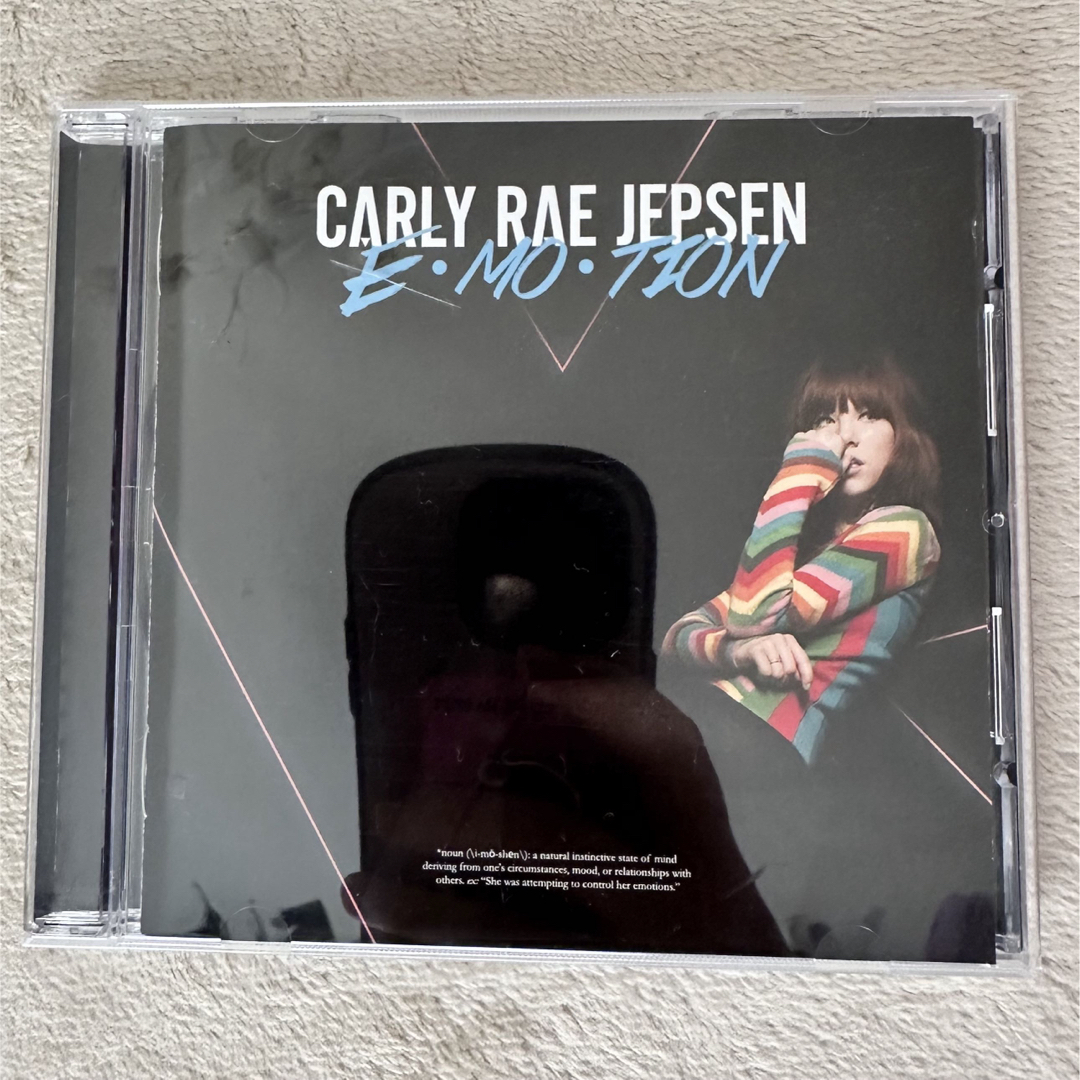 Emotion  Carly Rae Jepsen エンタメ/ホビーのCD(ポップス/ロック(洋楽))の商品写真