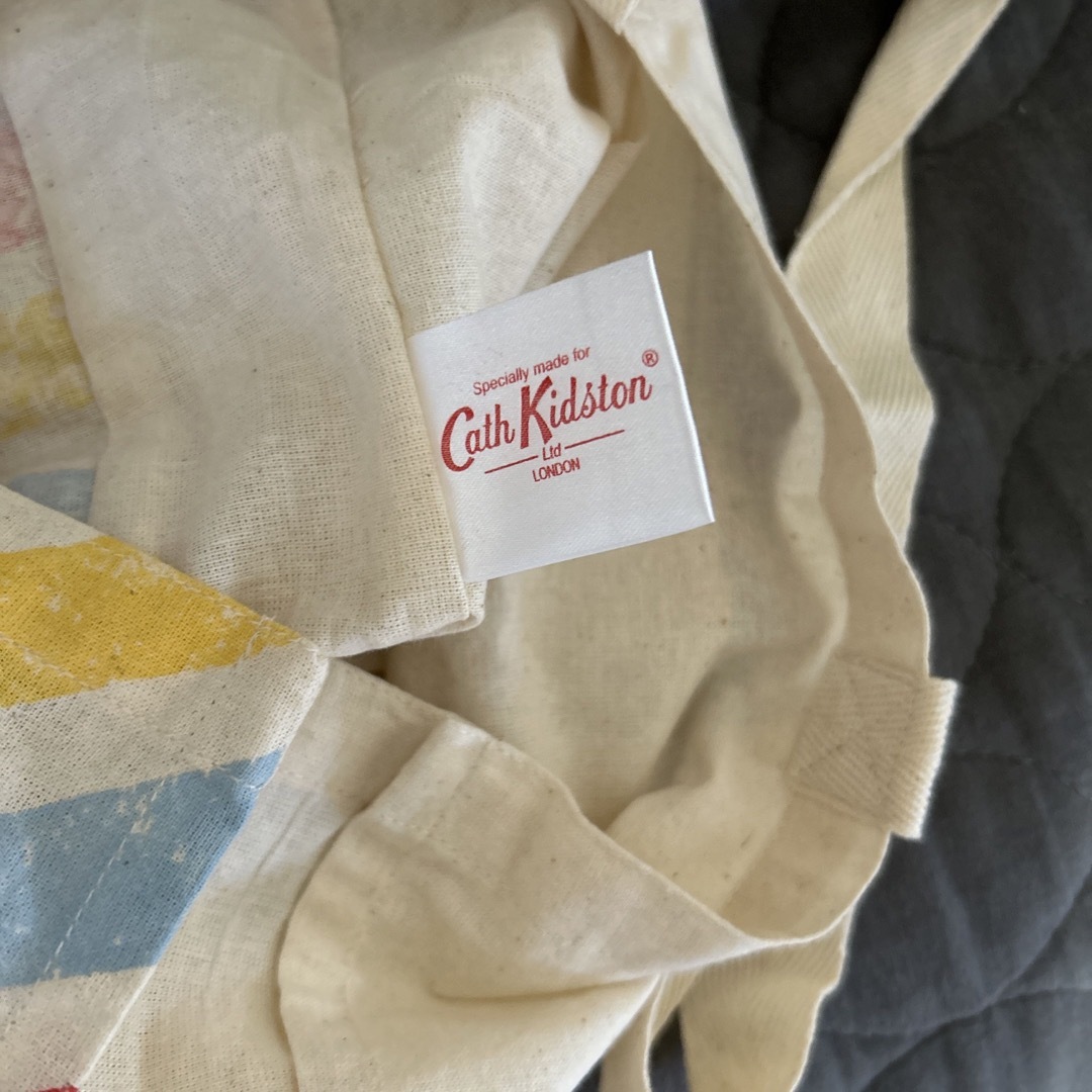 Cath Kidston(キャスキッドソン)のキャスキッドソン　ニワトリ　エコバッグ レディースのバッグ(エコバッグ)の商品写真