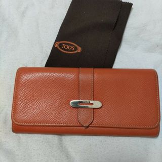 トッズ 財布(レディース)の通販 200点以上 | TOD'Sのレディースを買う