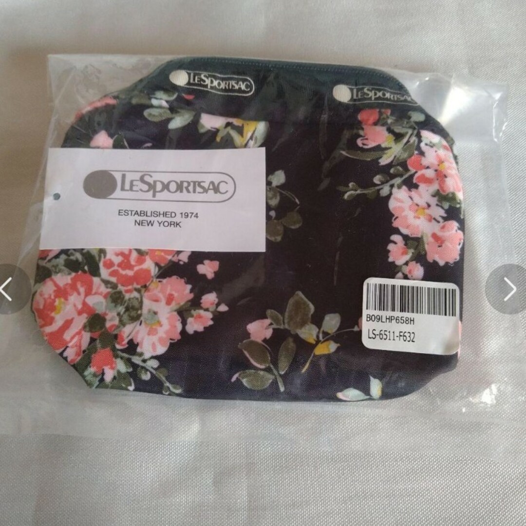 LeSportsac(レスポートサック)のlesportsacポーチ　GardenRose レディースのファッション小物(ポーチ)の商品写真