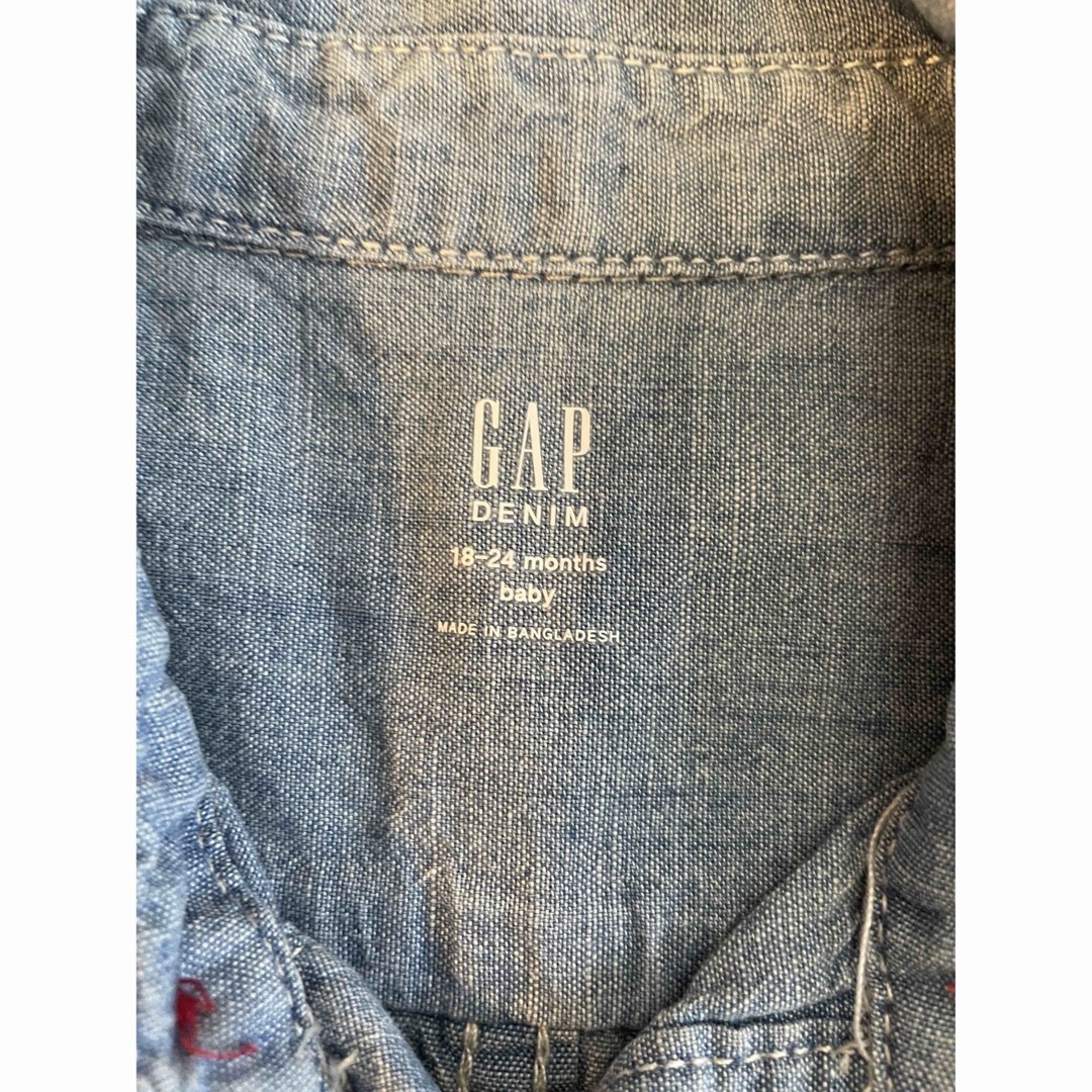 GAP(ギャップ)のGAP baby ロンパース【美品】 キッズ/ベビー/マタニティのベビー服(~85cm)(ロンパース)の商品写真