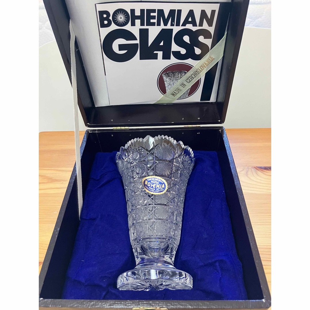 BOHEMIA Cristal(ボヘミア クリスタル)のBOHEMIA GLASS フラワーベース (花瓶)クリスタルガラス ボヘミア  エンタメ/ホビーの美術品/アンティーク(ガラス)の商品写真