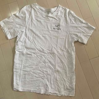 アークテリクス(ARC'TERYX)のアークテリクス　白Tシャツ　Sサイズ(Tシャツ/カットソー(半袖/袖なし))