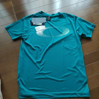 オークリー(Oakley)の新品　オークリー　半袖Tシャツ(Tシャツ/カットソー(半袖/袖なし))