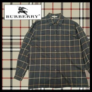 バーバリー(BURBERRY) シャツ(メンズ)（グリーン・カーキ/緑色系）の