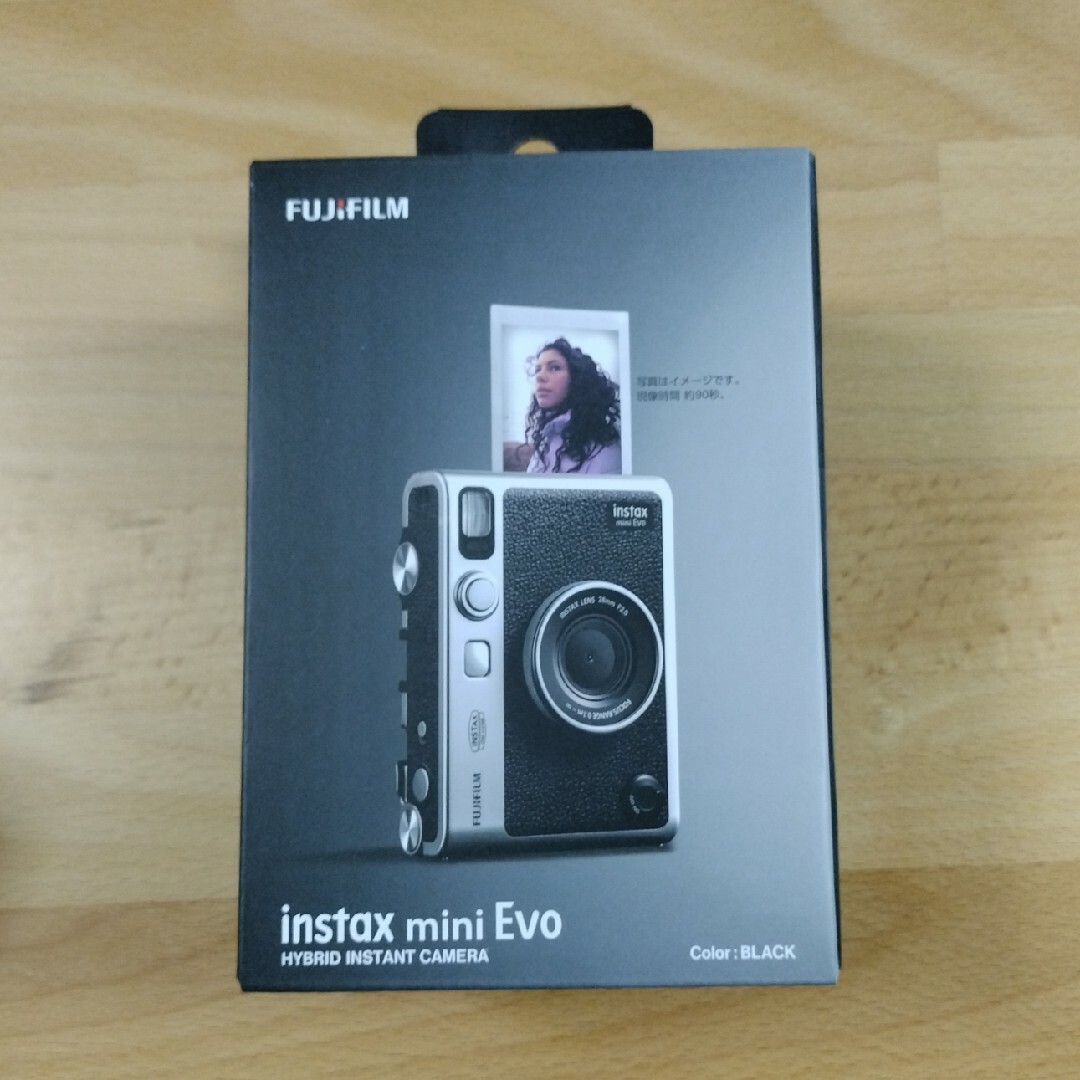 新品未開封　FUJIFILM instax mini evo チェキ