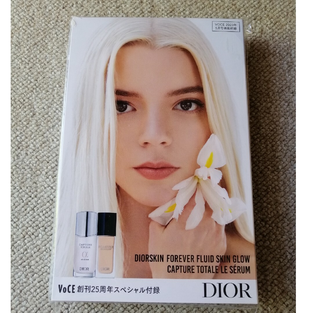 Dior(ディオール)のDIOR 美容液　ファンデーション コスメ/美容のベースメイク/化粧品(ファンデーション)の商品写真