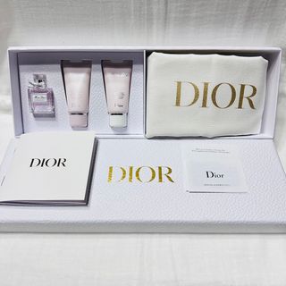 クリスチャンディオール(Christian Dior)のChristian Dior ノベルティ ミスディオールトラベルセット♪(香水(女性用))