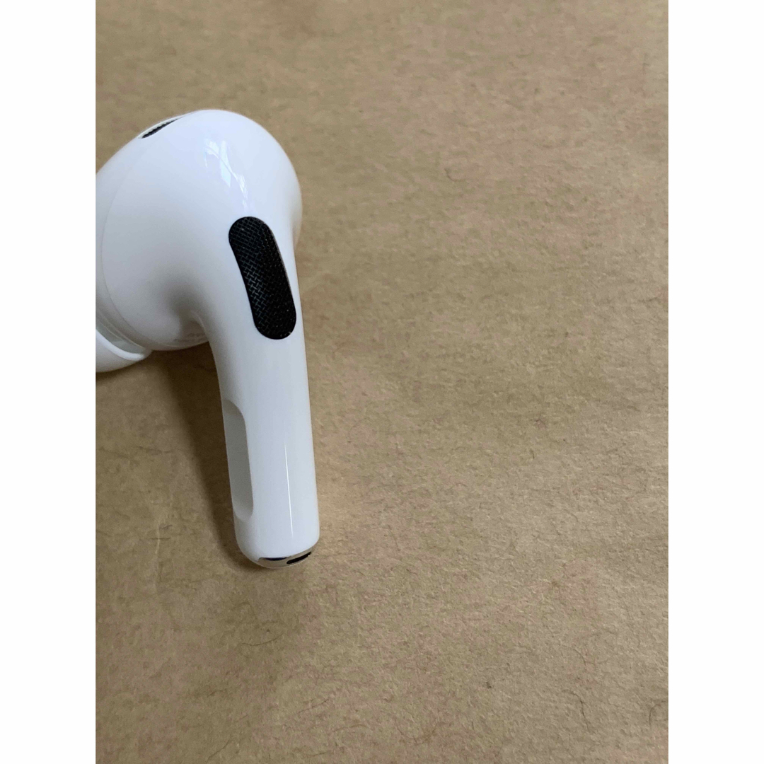 Apple - AirPods Pro 第2世代 MQD83J/A A2699(L)左耳のみB8の通販 by ...