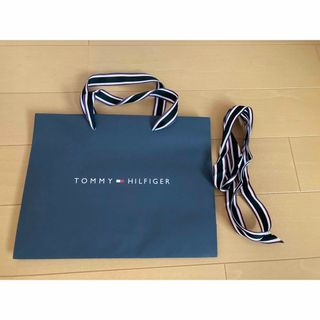 トミー(TOMMY)のTOMMY ショップバック　リボン付き(ショップ袋)