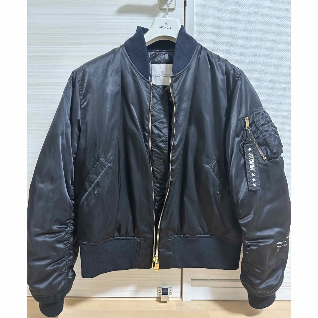 MONCLER(モンクレール)のモンクレール　フラグメント メンズのジャケット/アウター(ダウンジャケット)の商品写真