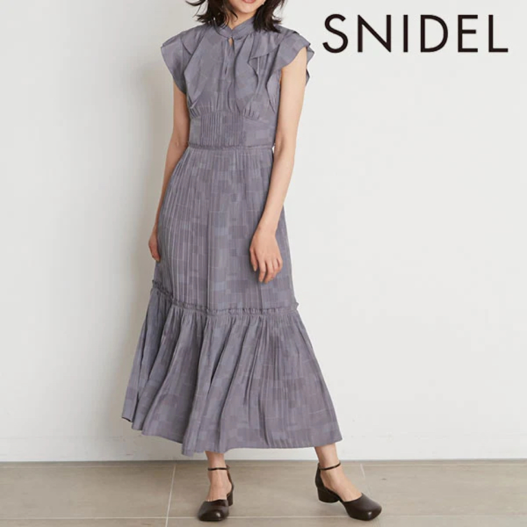 SNIDEL(スナイデル)のsnidel バリアカラープリントワンピース❤︎ レディースのワンピース(ロングワンピース/マキシワンピース)の商品写真