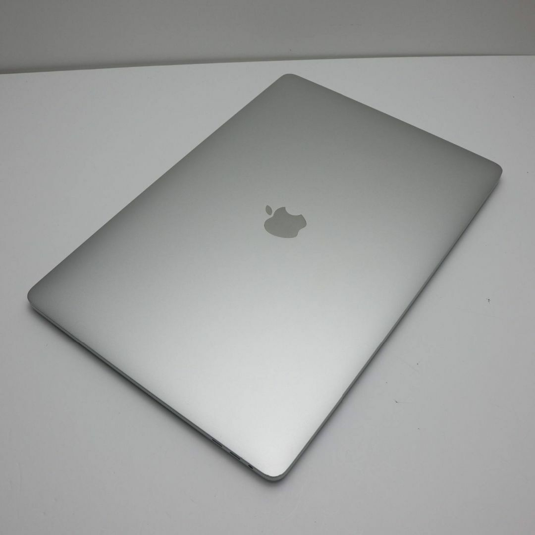 Apple(アップル)の超美品MacBookPro2019 15インチi9 16GB512GB M222 スマホ/家電/カメラのPC/タブレット(ノートPC)の商品写真