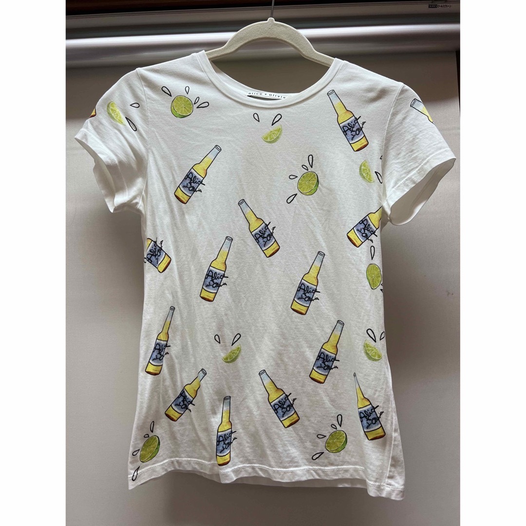 Alice+Olivia(アリスアンドオリビア)のTシャツ　アリスアンドオリビア　柄Tシャツ レディースのトップス(Tシャツ(半袖/袖なし))の商品写真