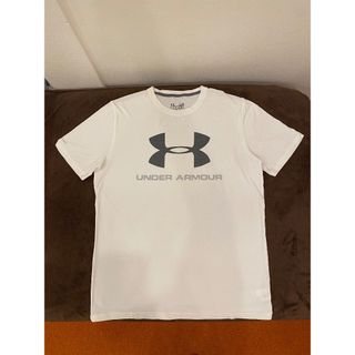 アンダーアーマー(UNDER ARMOUR)のUNDER ARMOUR Tシャツ　トップス(Tシャツ/カットソー(半袖/袖なし))