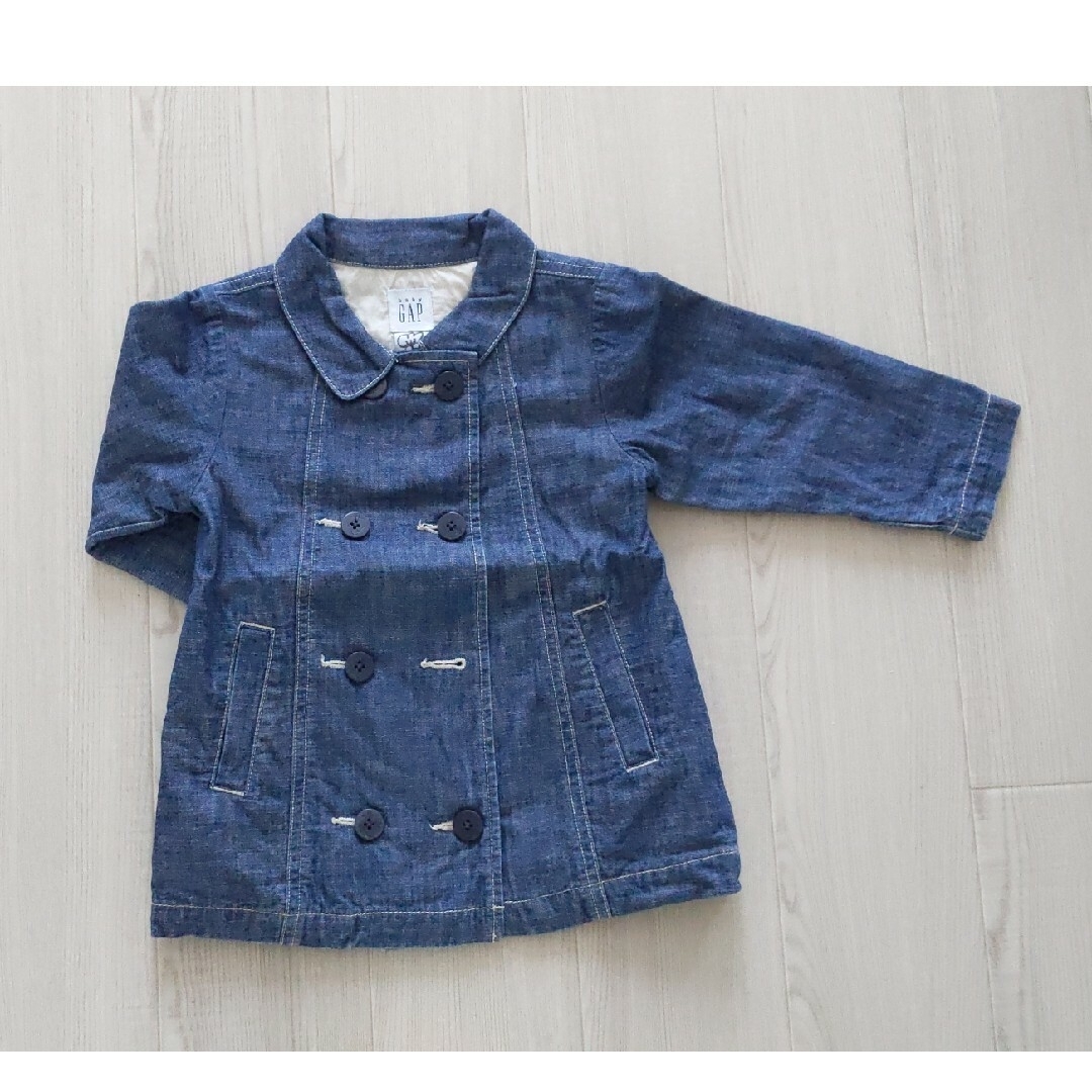 GAP Kids(ギャップキッズ)のGAPKIDS 100cm デニムジャケット　アウター キッズ/ベビー/マタニティのキッズ服女の子用(90cm~)(ジャケット/上着)の商品写真