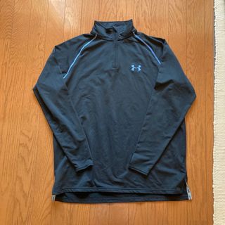 アンダーアーマー(UNDER ARMOUR)のUNDER ARMOUR アンダーアーマー　ロンT(トレーニング用品)