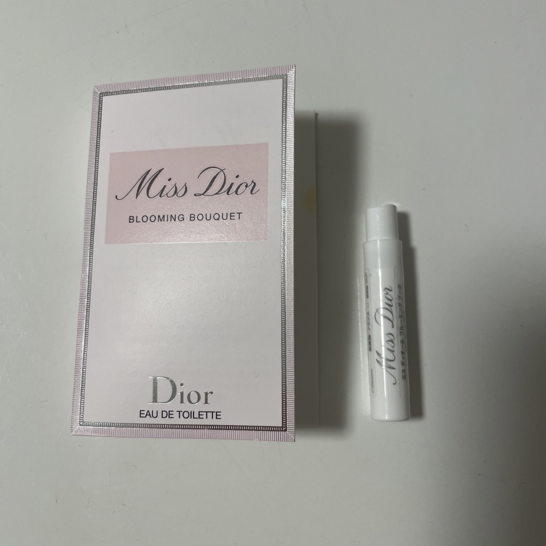 Dior(ディオール)の試供品　missdior ブルーミングブーケ コスメ/美容の香水(香水(女性用))の商品写真