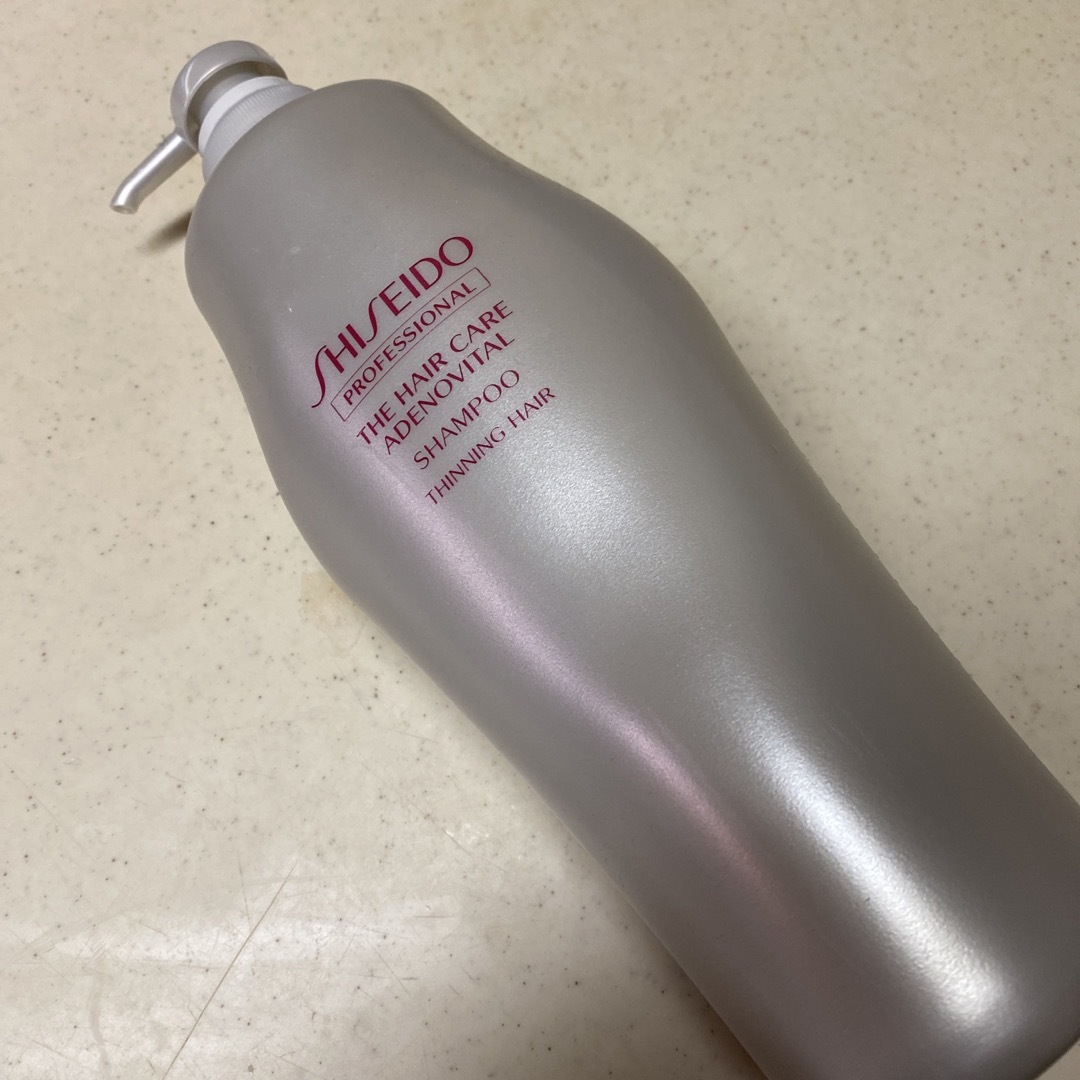 SHISEIDO (資生堂)(シセイドウ)の資生堂 ザ・ヘアケア アデノバイタル シャンプー 1000ml コスメ/美容のヘアケア/スタイリング(シャンプー)の商品写真